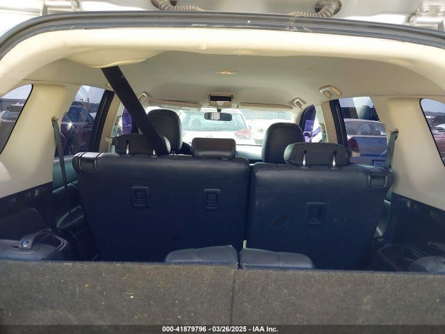 JA4AZ3A32KZ042649 Mitsubishi Outlander Se