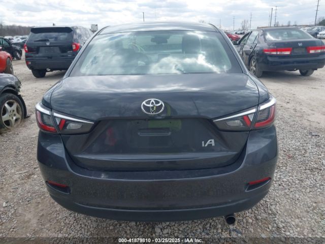 3MYDLBYV3HY180033 Toyota YARIS IA