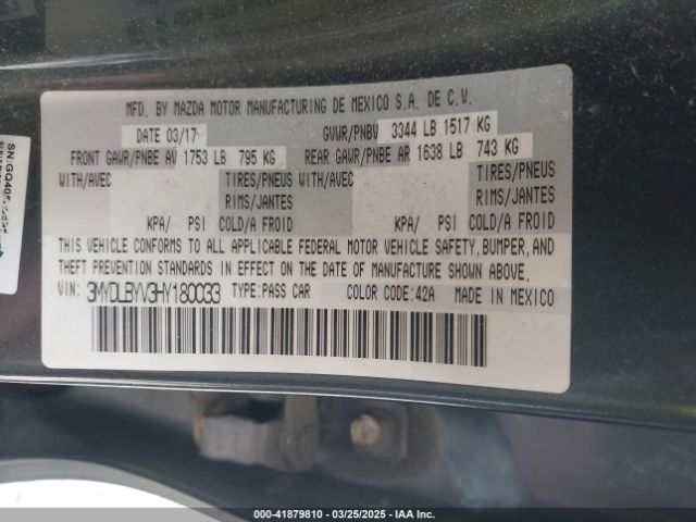 3MYDLBYV3HY180033 Toyota YARIS IA