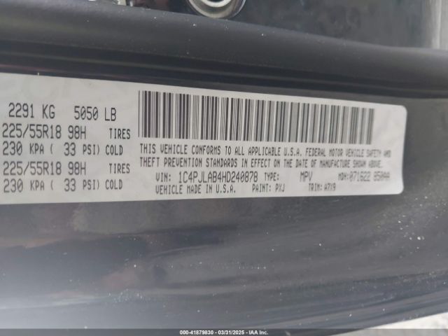 1C4PJLAB4HD240878 Jeep Cherokee Altitude Fwd