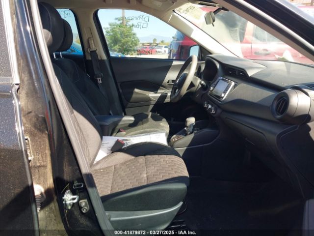 3N1CP5BV4NL482404 Nissan Kicks S Xtronic Cvt