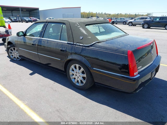 2009 CADILLAC DTS 1G6KD57YX9U114862 Photo 2