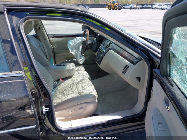 2009 CADILLAC DTS 1G6KD57YX9U114862 Photo 4