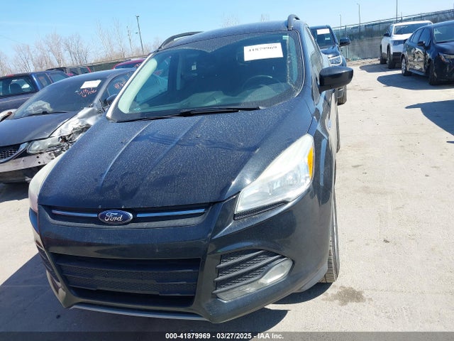 1FMCU0GX3EUB26210 Ford ESCAPE SE