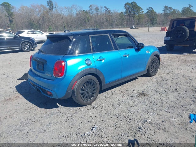 WMWXU3C57G2D29384 Mini Hardtop Cooper S