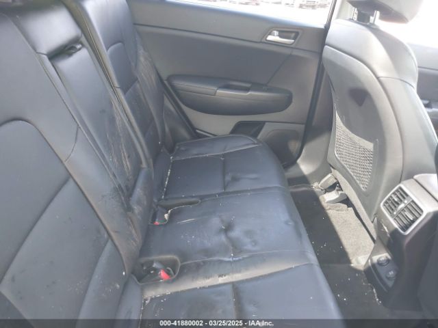 KNDPNCACXH7173912 KIA Sportage Ex