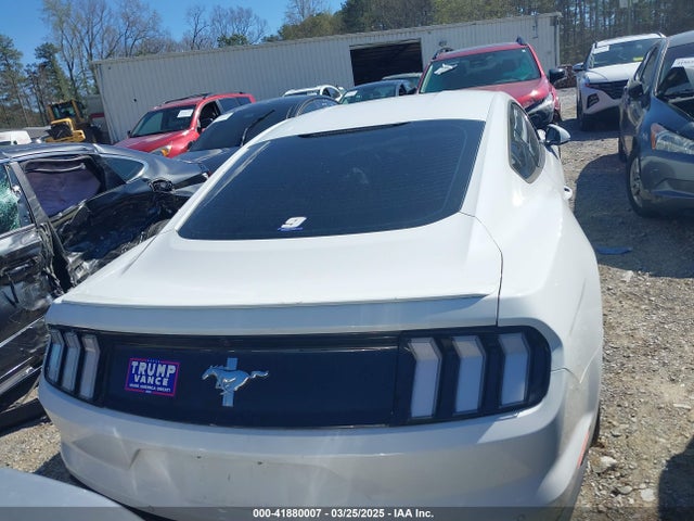 1FA6P8AMXF5341378 Ford Mustang V6