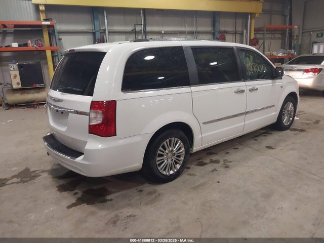 2C4RC1CG4ER329441 Chrysler Town & Country Touring-l 30th Anniversary