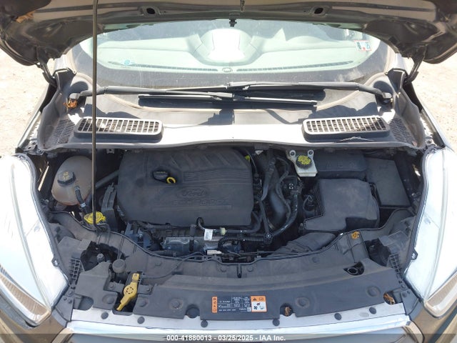 1FMCU9GD5HUC17297 Ford ESCAPE SE