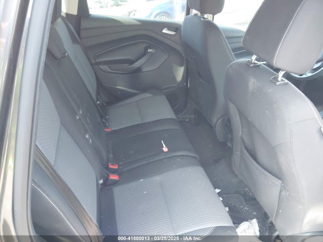 1FMCU9GD5HUC17297 Ford ESCAPE SE