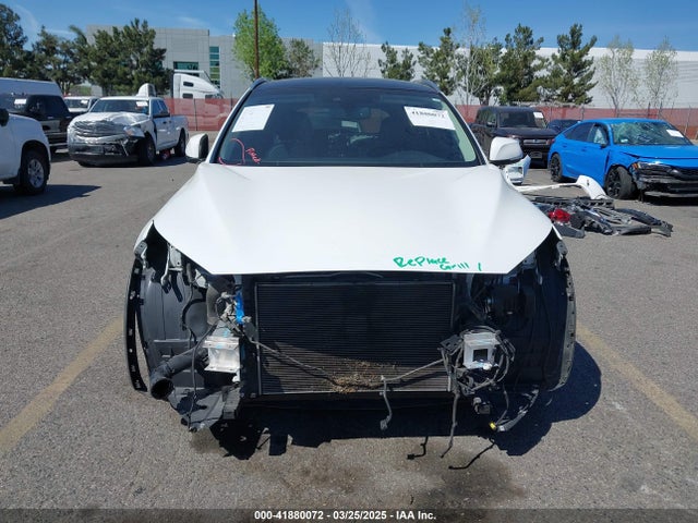3PCAJ5M11KF135039 Infiniti Qx50 Luxe