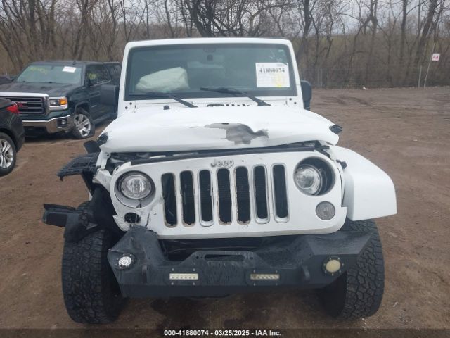 1C4BJWEG9HL684152 Jeep Wrangler Unlimited Sahara 4x4