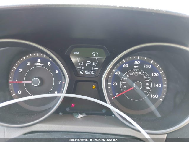 5NPDH4AE8EH528715 Hyundai ELANTRA SE
