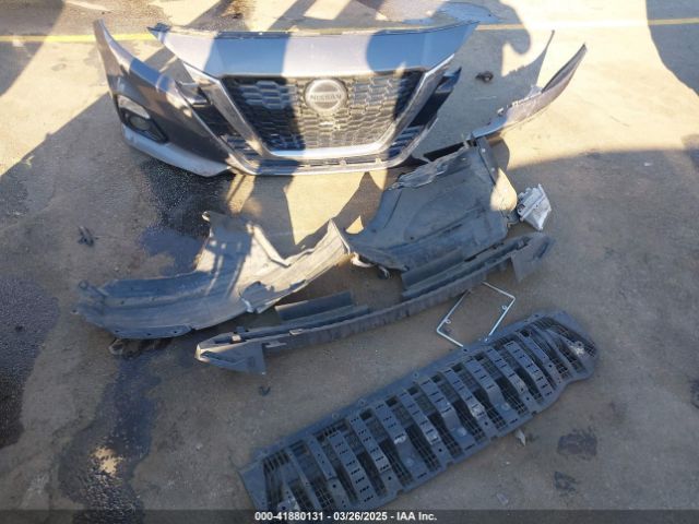 1N4BL4DV9KN300192 Nissan Altima 2.5 Sv