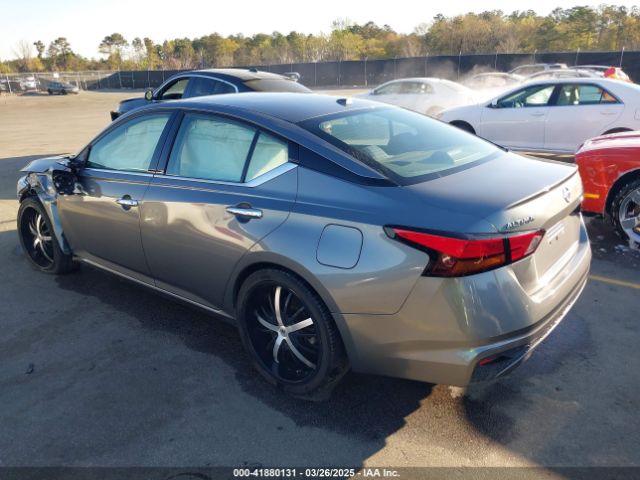 1N4BL4DV9KN300192 Nissan Altima 2.5 Sv