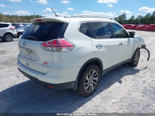 5N1AT2MV8FC820472 Nissan Rogue Sl
