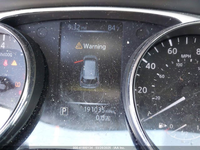 5N1AT2MV8FC820472 Nissan Rogue Sl