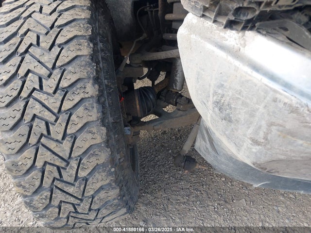 3GCUKREC1EG328016 Chevrolet Silverado 1500 1lt