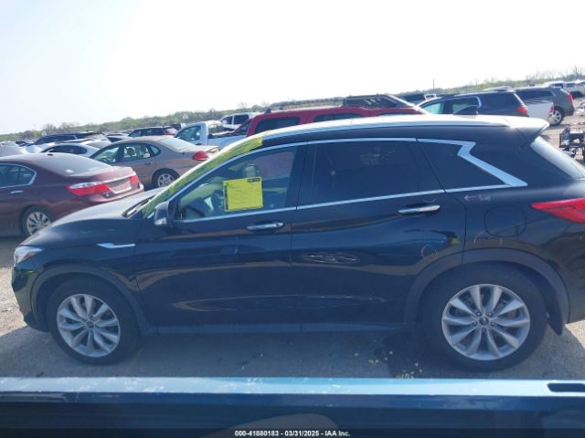 3PCAJ5M30KF106018 Infiniti Qx50 Essential