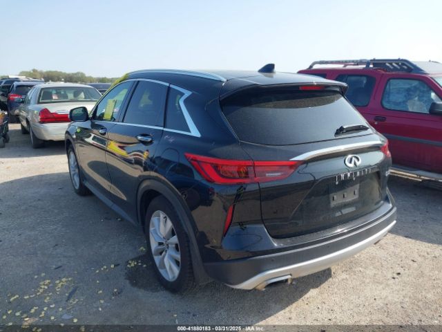 3PCAJ5M30KF106018 Infiniti Qx50 Essential