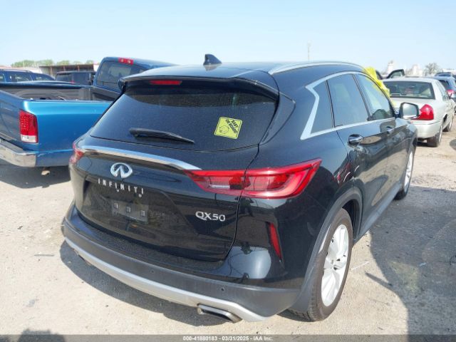3PCAJ5M30KF106018 Infiniti Qx50 Essential