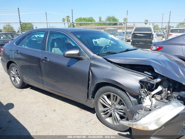 4T1BF1FK3HU382840 Toyota CAMRY SE