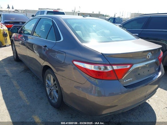 4T1BF1FK3HU382840 Toyota CAMRY SE