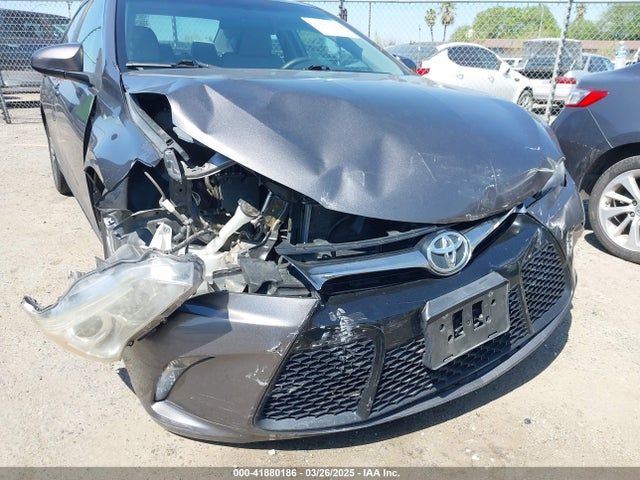 4T1BF1FK3HU382840 Toyota CAMRY SE