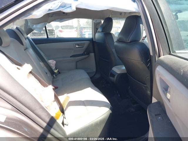4T1BF1FK3HU382840 Toyota CAMRY SE