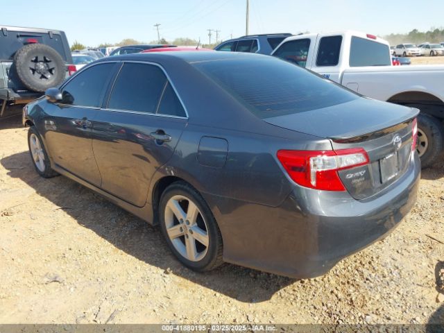 4T1BF1FK0EU836859 Toyota CAMRY SE