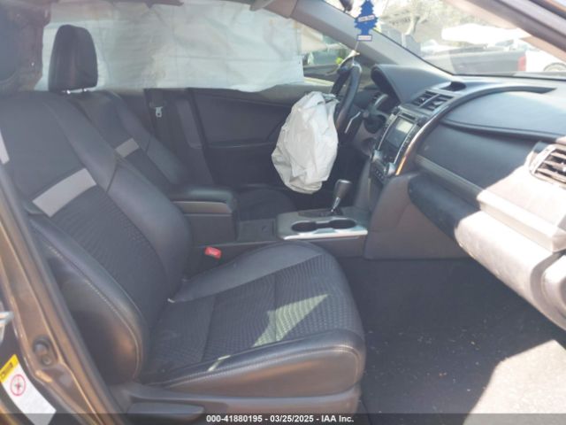 4T1BF1FK0EU836859 Toyota CAMRY SE
