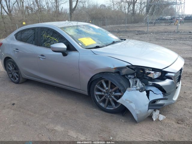 3MZBN1V37JM262418 Mazda Mazda3 Touring