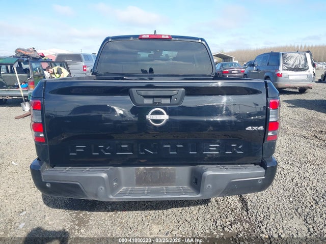 1N6ED1EK6NN621194 Nissan Frontier S 4x4