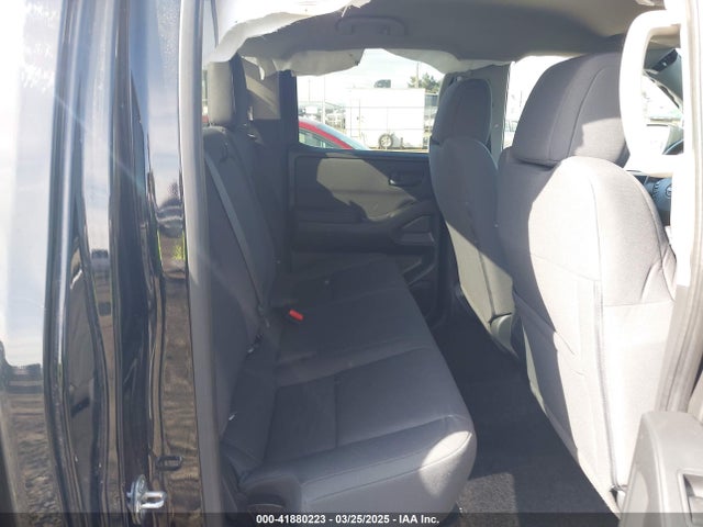 1N6ED1EK6NN621194 Nissan Frontier S 4x4
