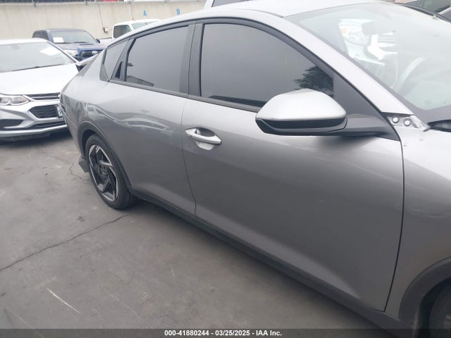 KIA 2025 2025 3KPFU4DE0SE024689 Image 14