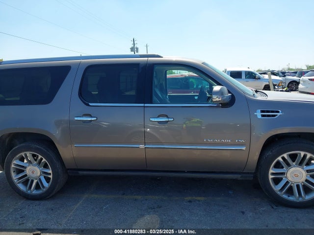 Cadillac Escalade Esv Platinum Edition 2014 1GYS3KEF2ER211481 Image 13