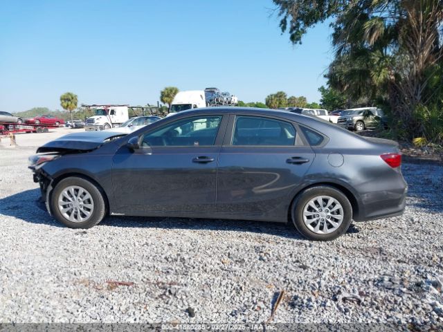 3KPF24AD6ME304153 KIA FORTE FE