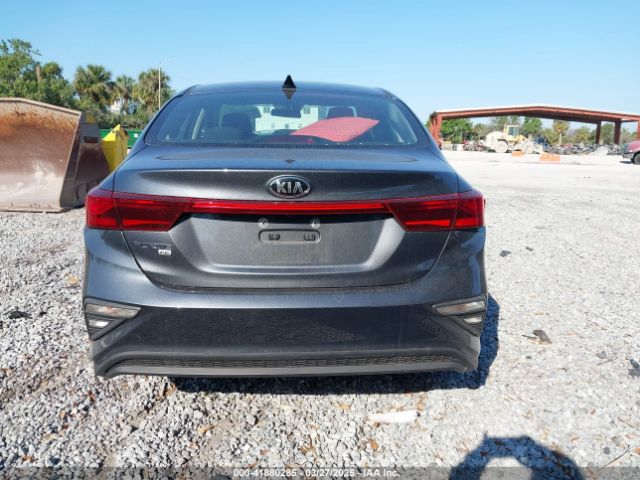 3KPF24AD6ME304153 KIA FORTE FE