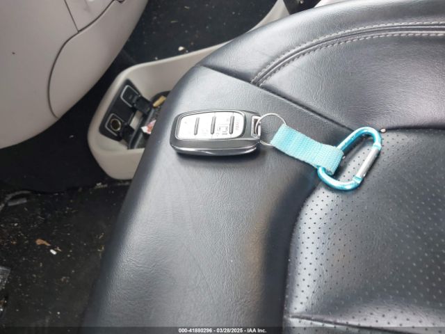 2C4RC1DG3LR144406 Chrysler Voyager Lxi