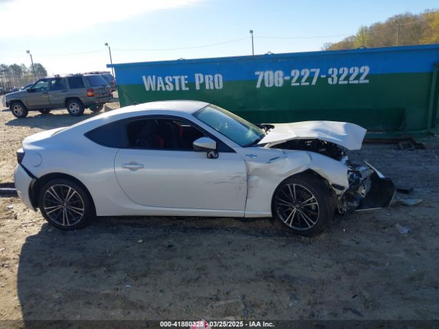 JF1ZNAA18E9701075 Scion FR-S