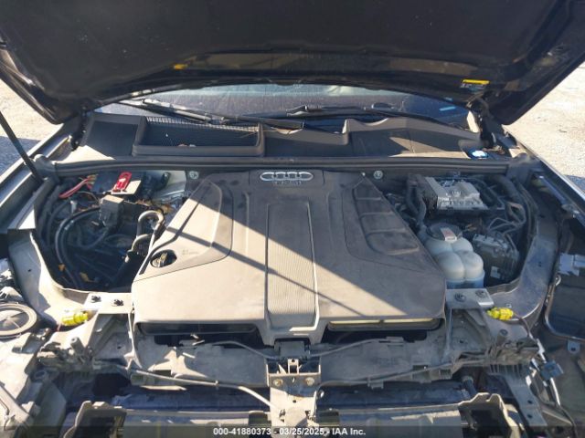 WA1AHAF79JD018461 Audi Q7 2.0t Premium