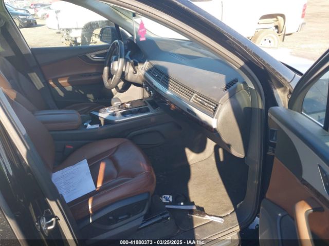 WA1AHAF79JD018461 Audi Q7 2.0t Premium