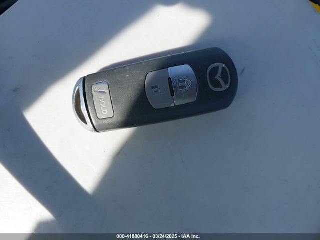 3MZBM1K76GM274031 Mazda pe
