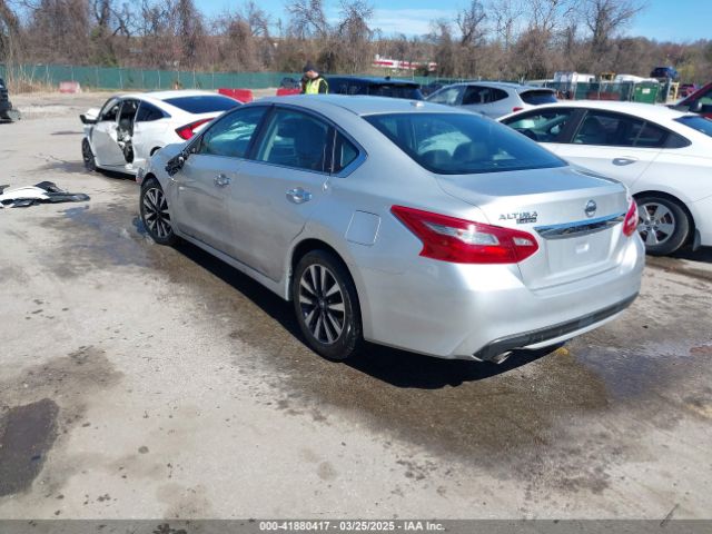 2018 NISSAN ALTIMA 1N4AL3AP0JC130276 Photo 2
