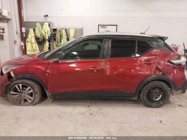 3N1CP5CU7JL528422 Nissan KICKS SV