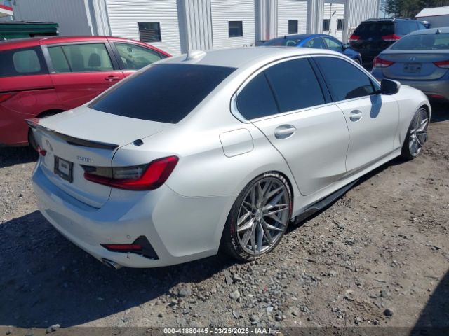 WBA5R1C5XKAJ99366 BMW 330I
