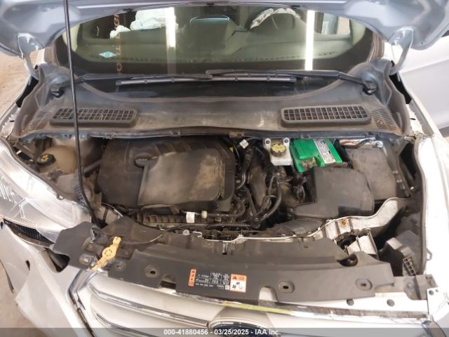1FMCU9GDXJUB61220 Ford ESCAPE SE