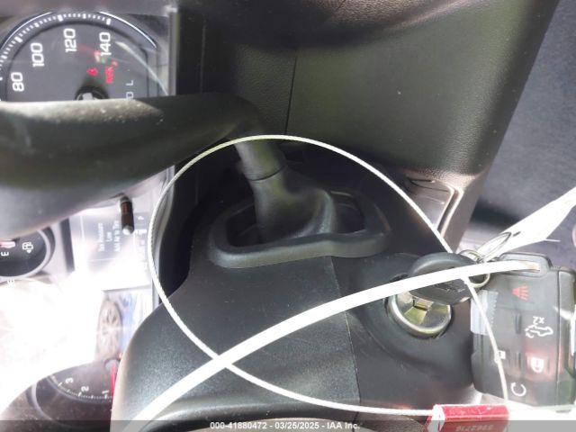 1GCPYCEF3MZ393743 Chevrolet Silverado 1500 4wd  Short Bed Custom Trail Boss