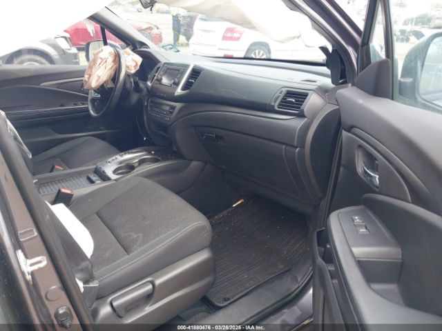 5FNYF8H22KB012323 Honda Passport Sport