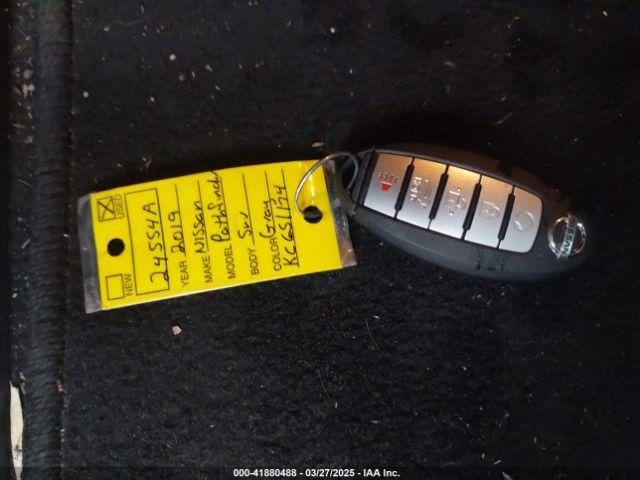 5N1DR2MM2KC651174 Nissan Pathfinder Platinum